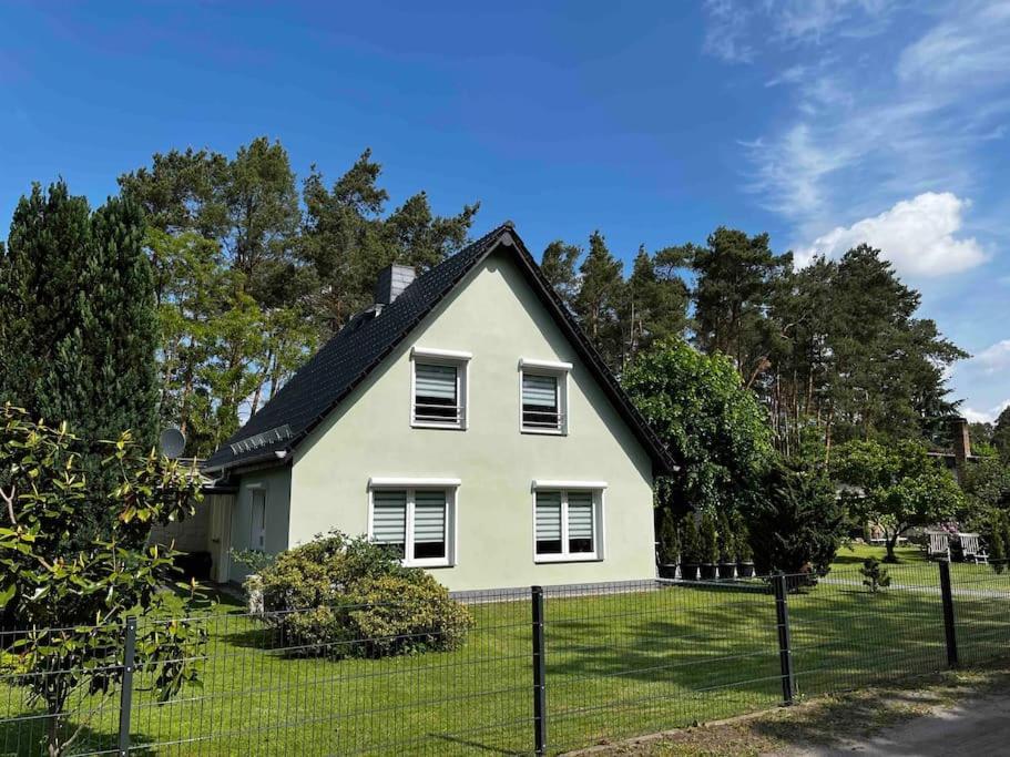 ツェーデニック-Haus Am Waeldchen-アパートメント エクステリア 写真